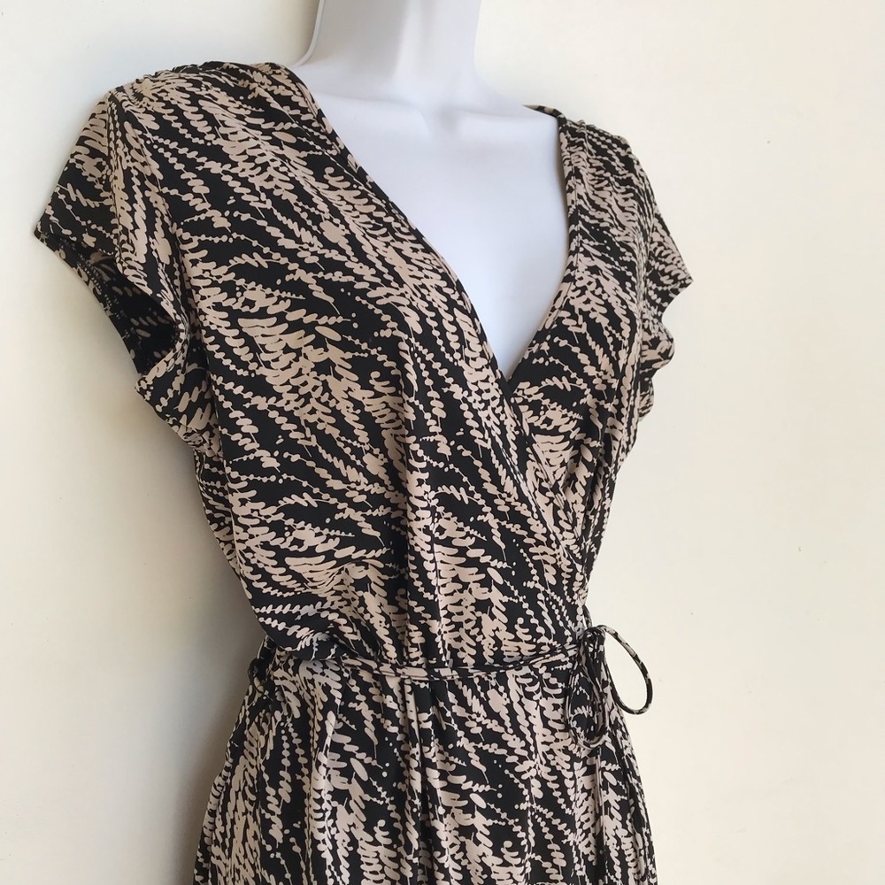 Liz Claiborne Axcess wrap dress sz medium